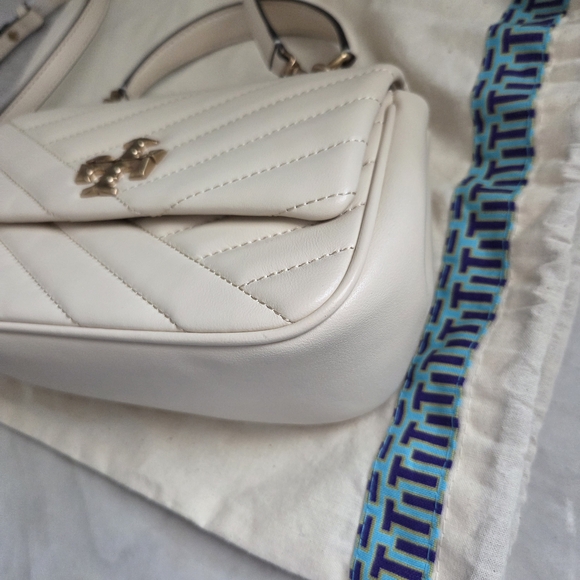 Tory Burch White Quilted Kira Top-Handle Crossbody In New Cream - Picture 2 of 11